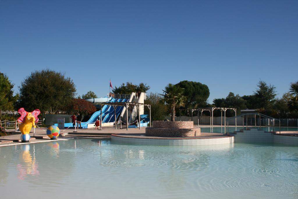 Hotel Reve En Famille Gastes Esterno foto